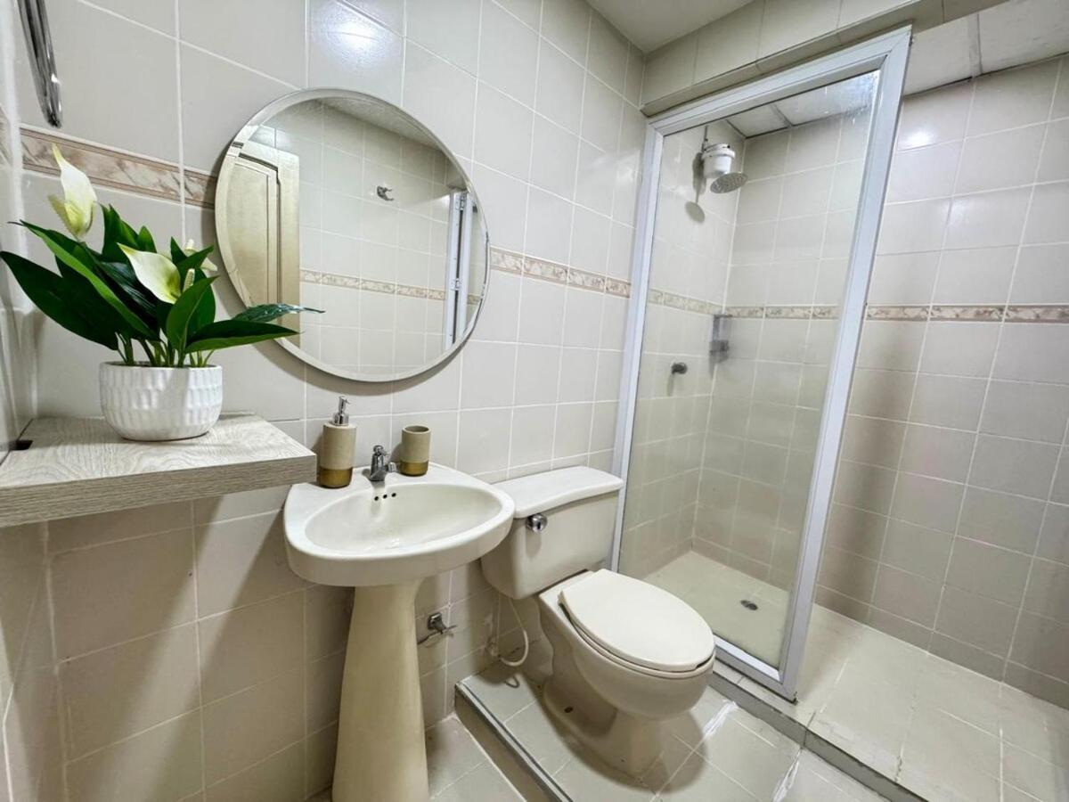 Apartamento Cerca Del Aeropuerto Con Jacuzzi 10 Personas Cartagena